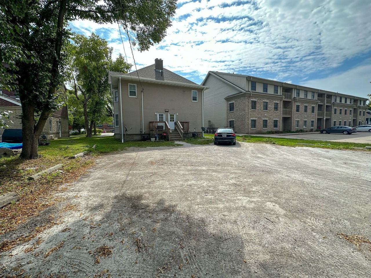 409 Welch Ave - Photo 2 of 3