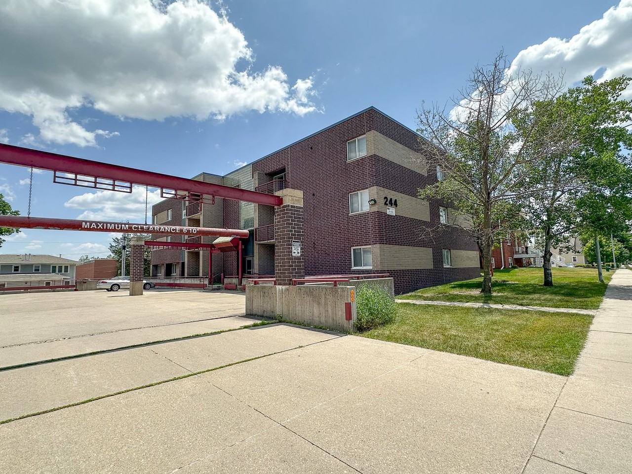 244 Hyland - Photo 2 of 25