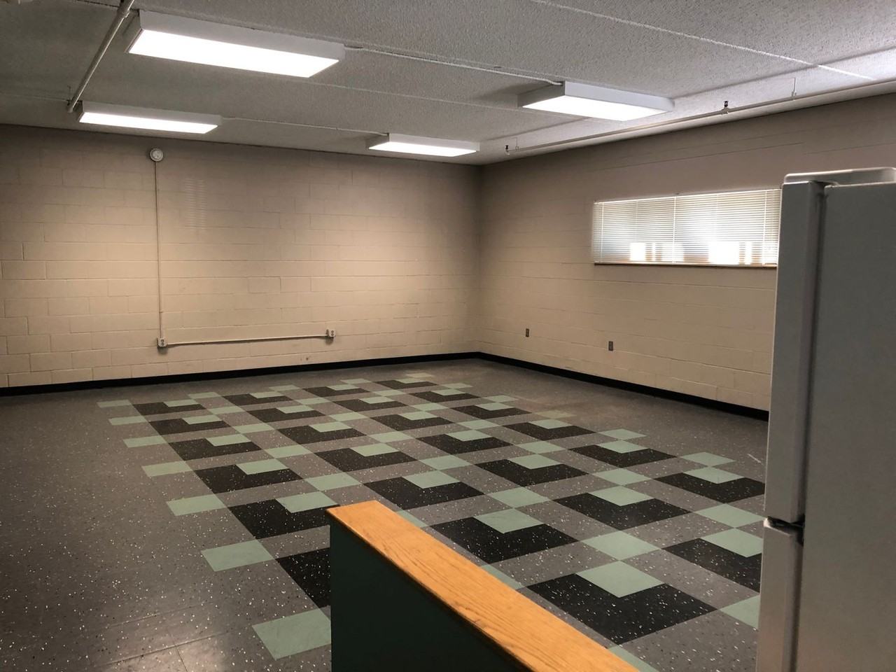 245 Hyland - Photo 5 of 40