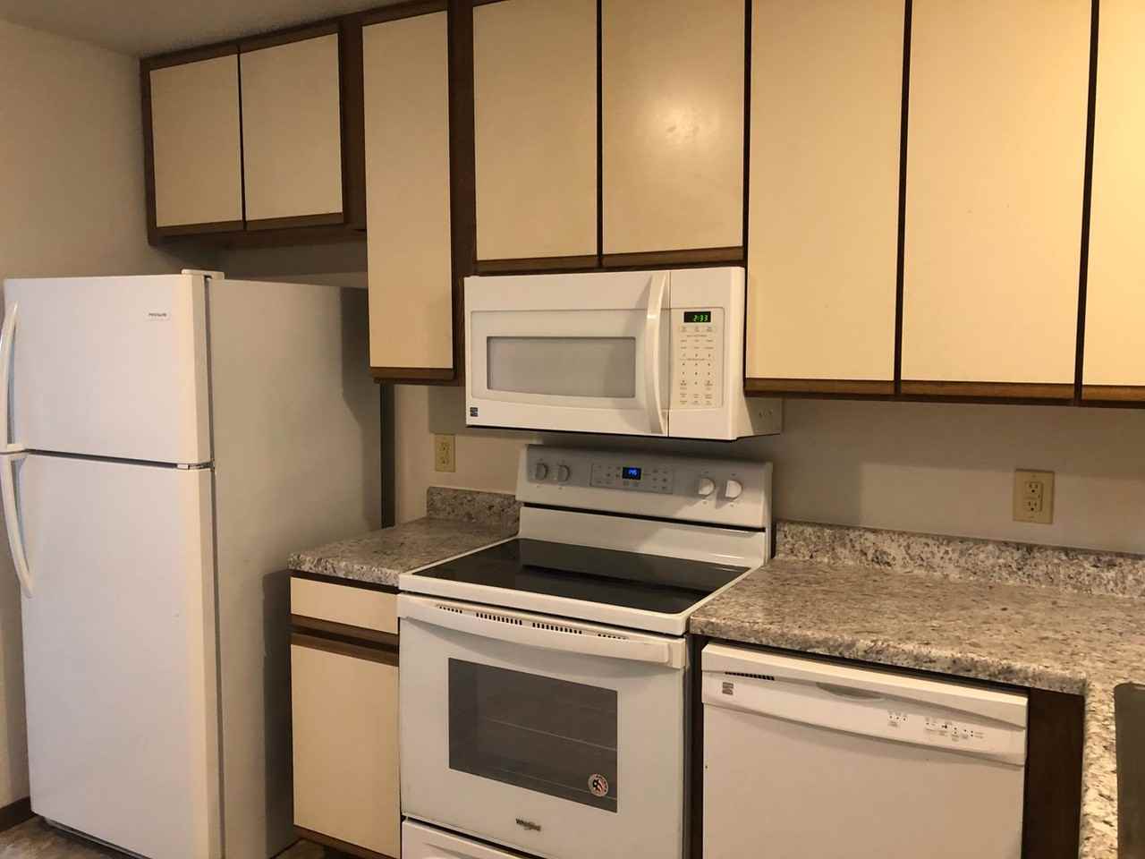 3112 West St - Photo 3 of 15