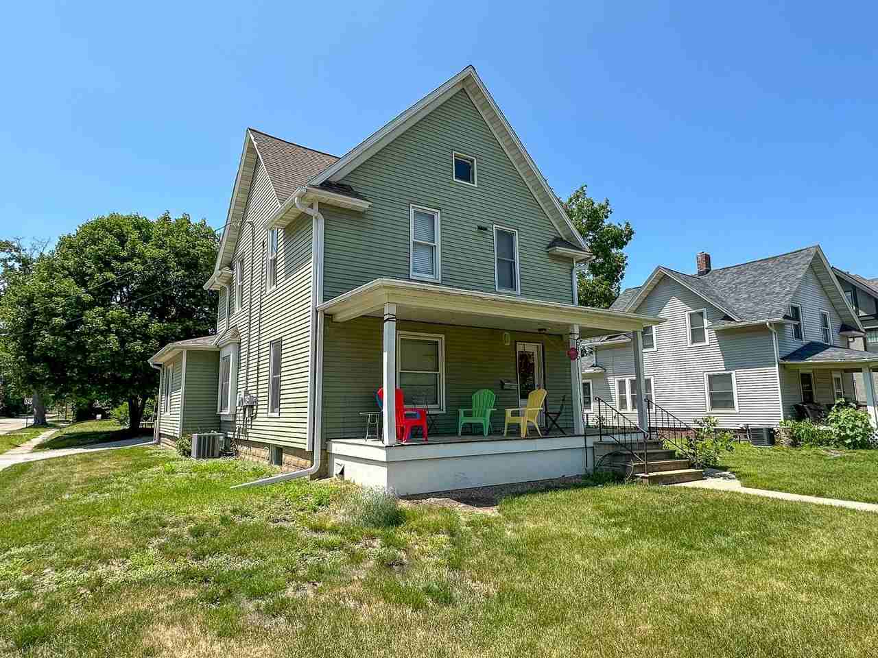 535 Welch Ave - Photo 2 of 32