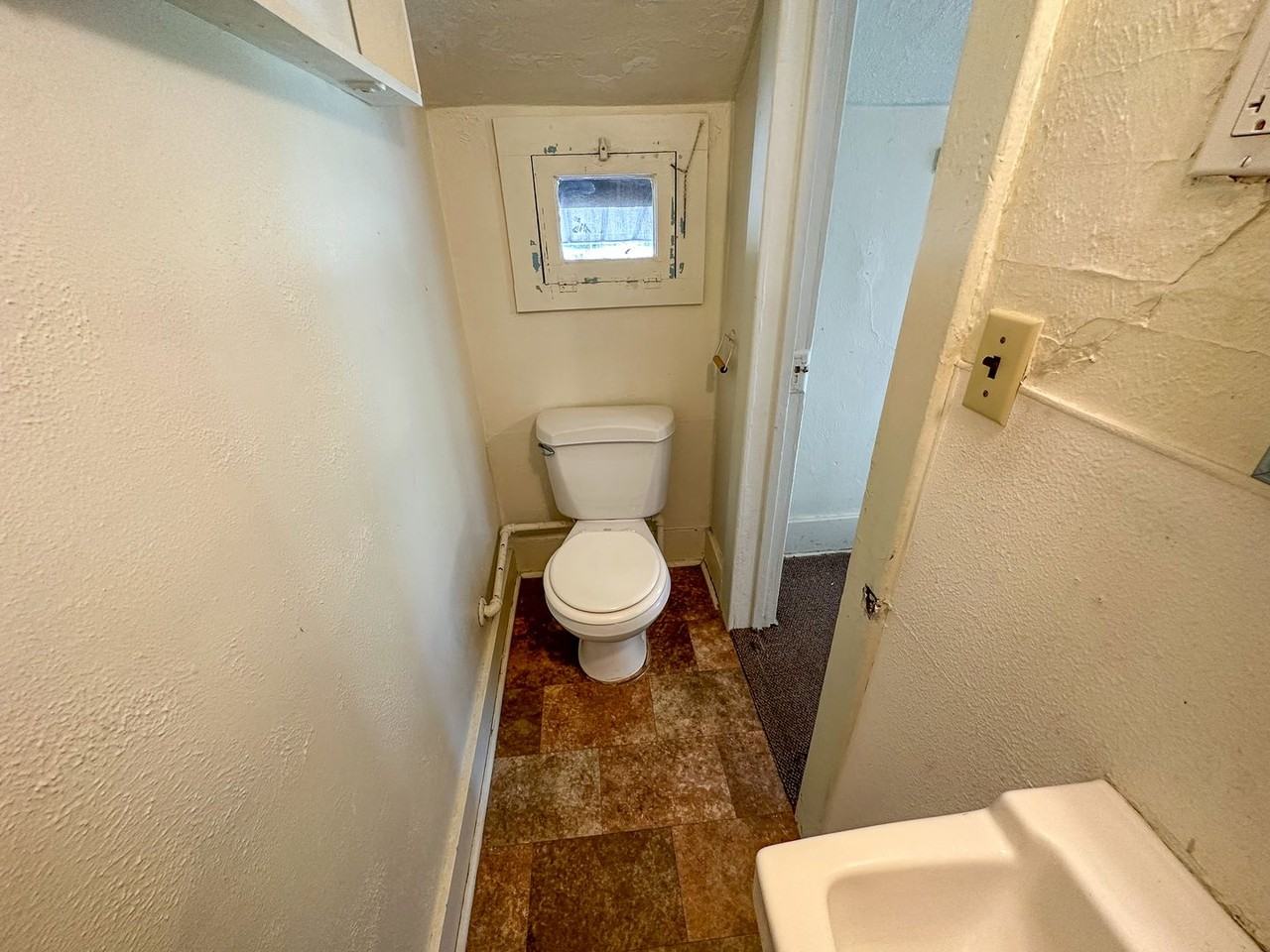 3324 Story St - Photo 6 of 18