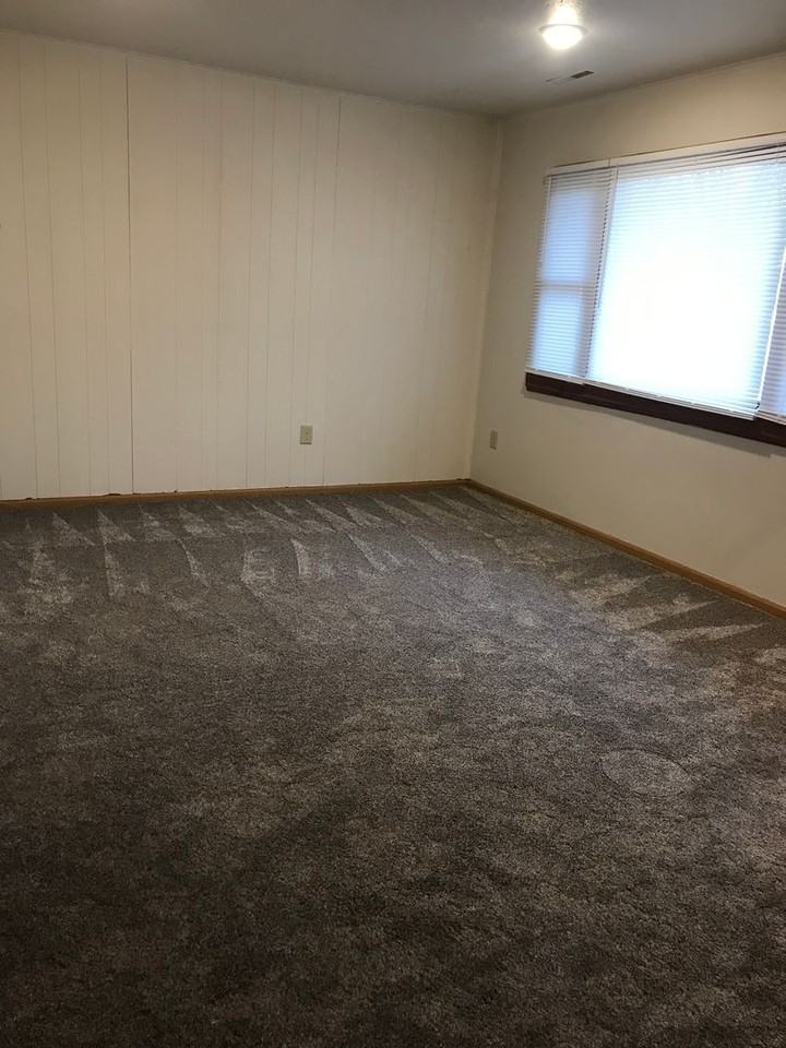 3414 West St - Photo 4 of 10