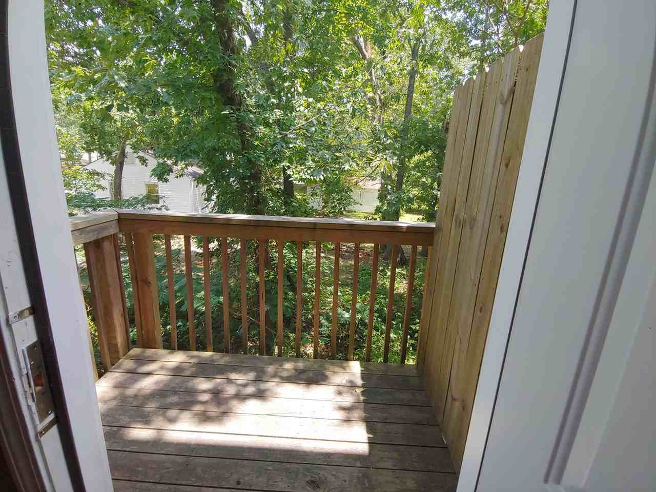 4968 West St - Photo 5 of 9