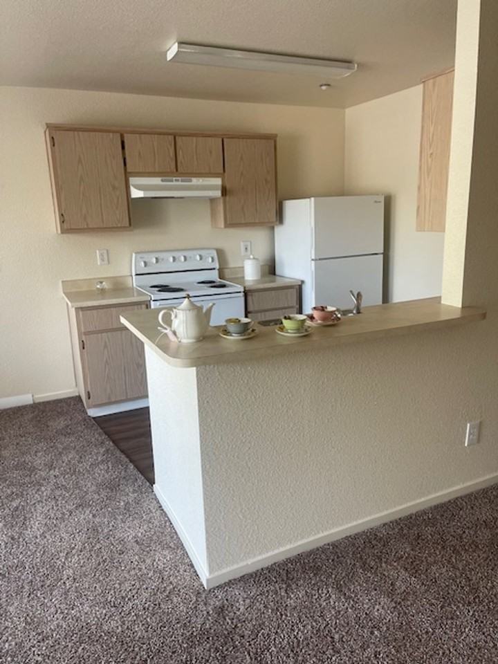 Whispering Oaks - Photo 3 of 16