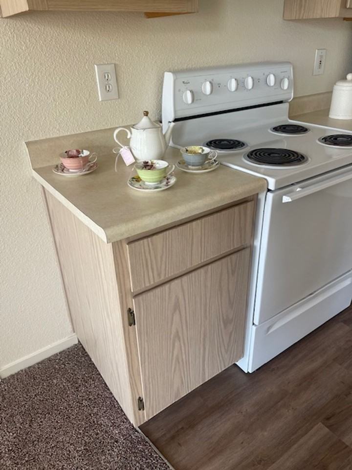 Whispering Oaks - Photo 7 of 16