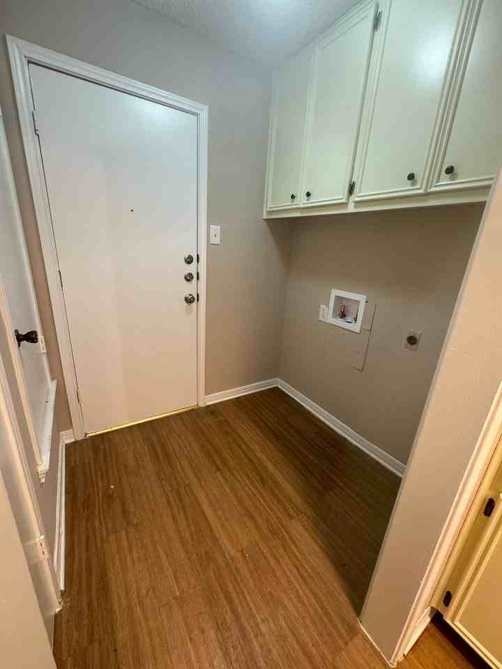 Tamara - 214 - Photo 6 of 32