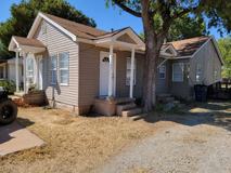 1205 Nw Taft Ave - Photo 1 of 1