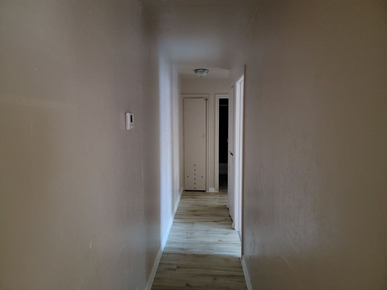 1205 Nw Taft Ave - Photo 7 of 11