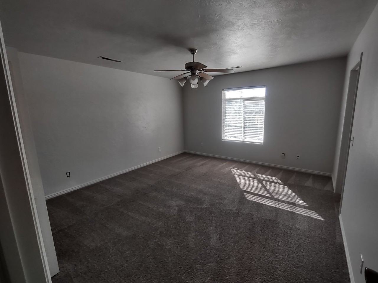 2930 E 450 N #39 - Photo 6 of 41