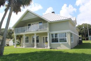 1662 Riverside Dr - Photo 1 of 1