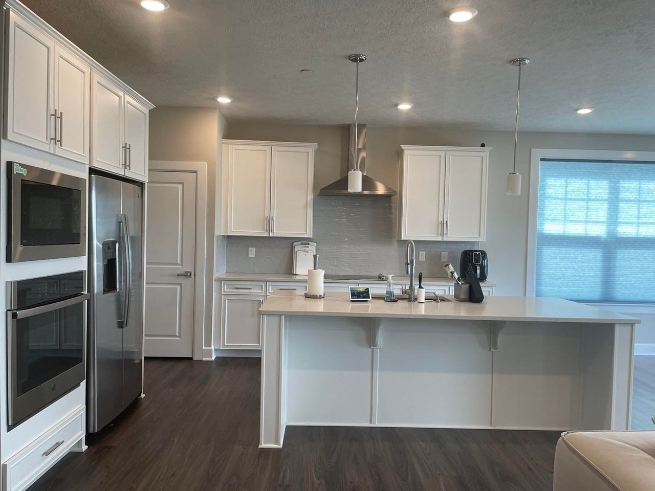 4201 Spruce Rd - Photo 2 of 15