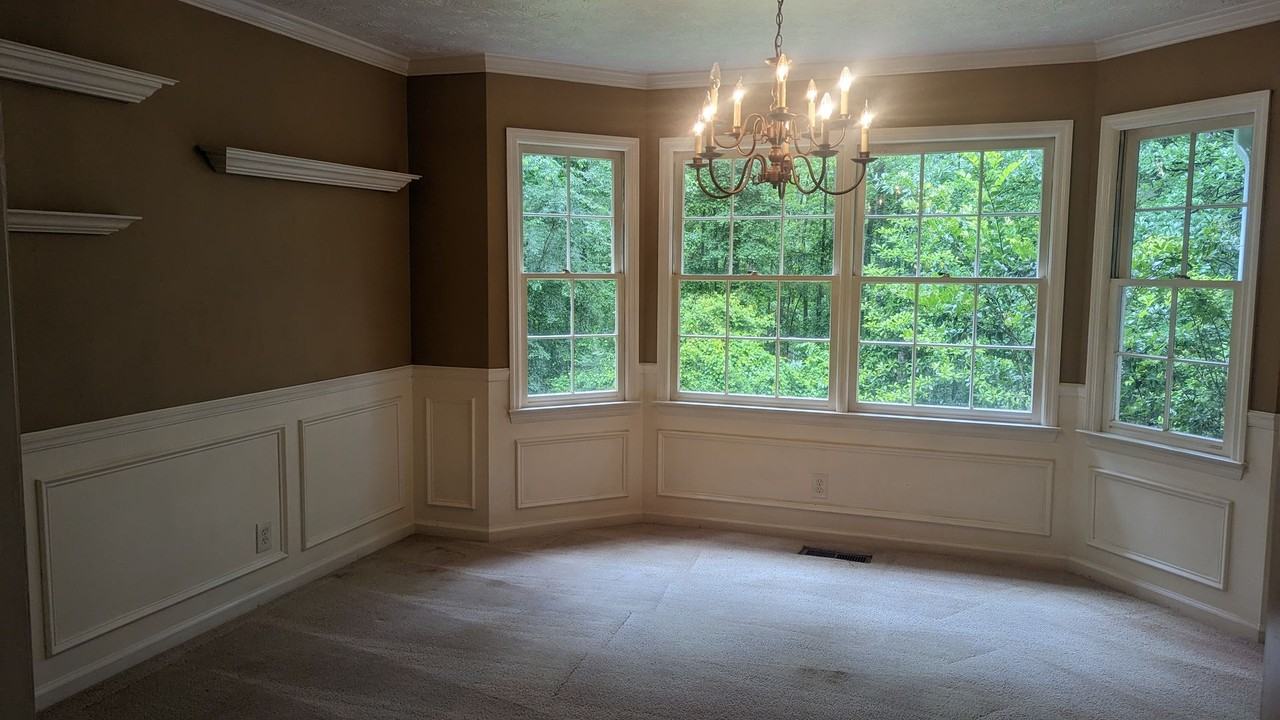 126 Brittney Ln - Photo 3 of 22