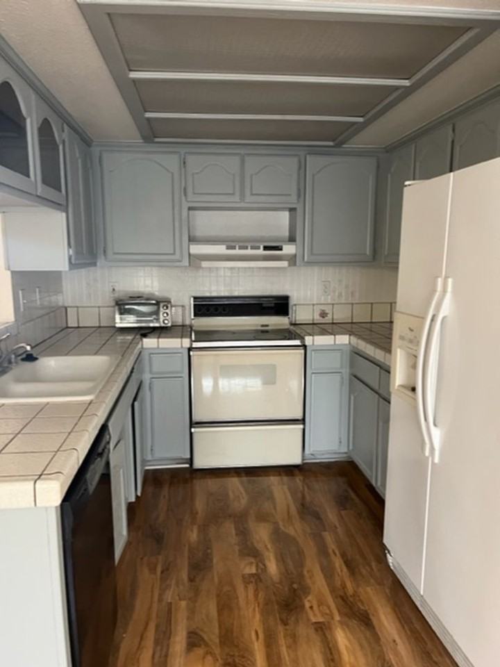 20500 Cooper Dr - Photo 5 of 13