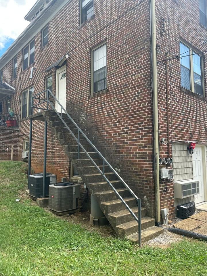 Sherrod 5-Plex - Photo 6 of 11