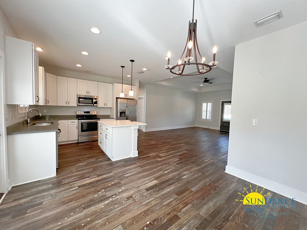 3124 Pinot Way - Photo 3 of 18