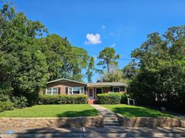 featured image of 518 E Call St