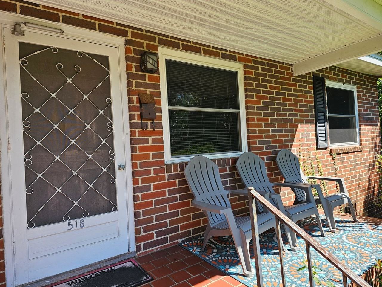 518 E Call St - Photo 2 of 12