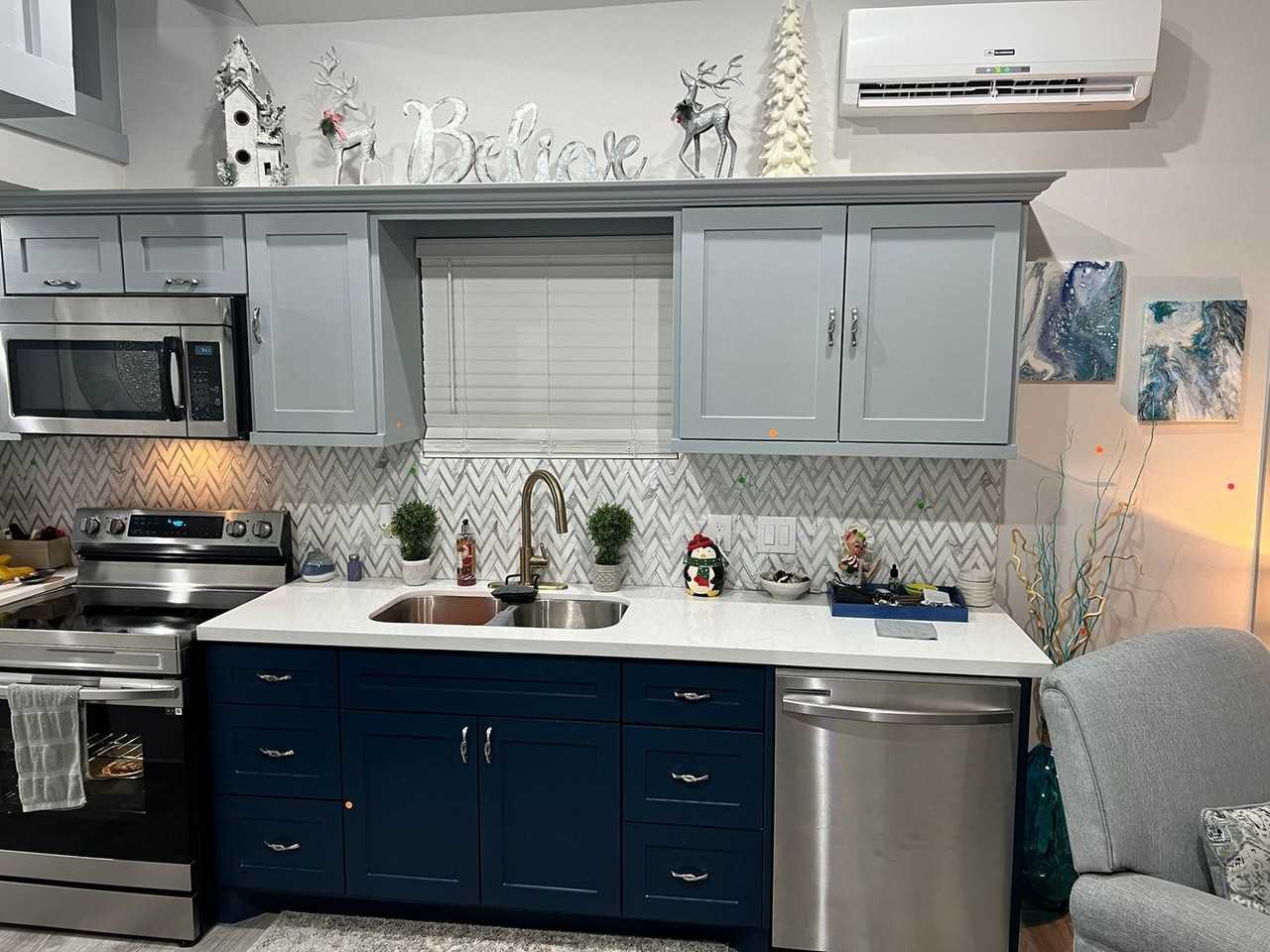 12922 Longstreet Rd - Photo 4 of 21