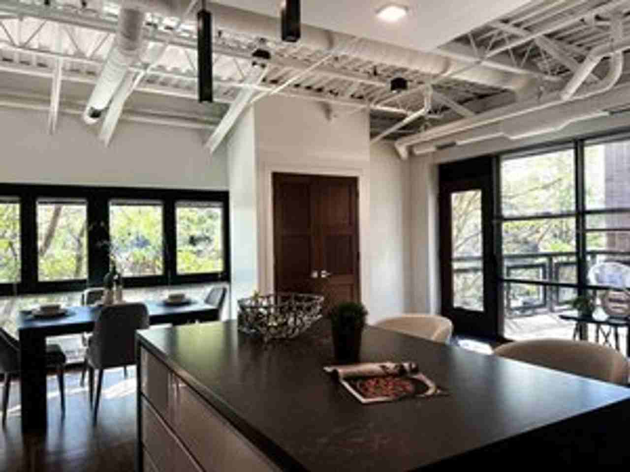 950 Spruce St #2D - Photo 3 of 13