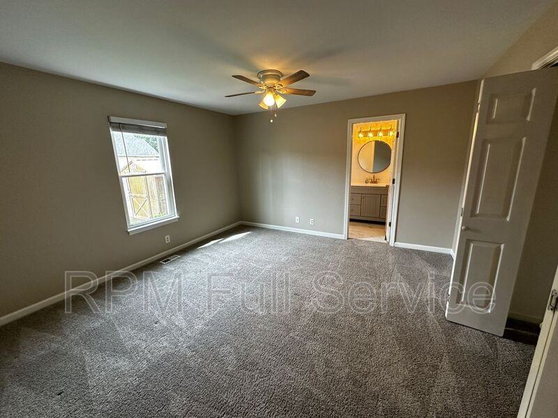 1119 1st Ave S - Photo 2 of 50