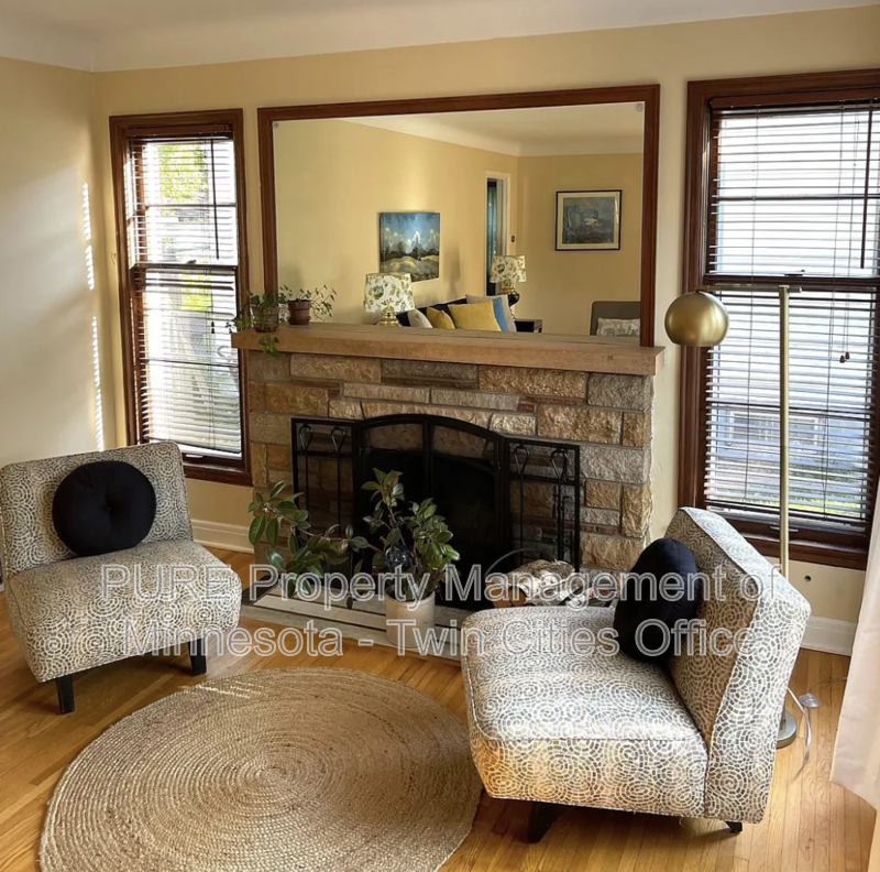 722 Upton Ave N - Photo 3 of 36