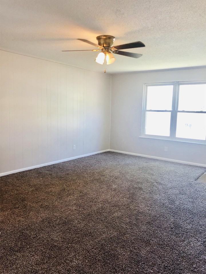 Raytown 6 LLC - Photo 2 of 17