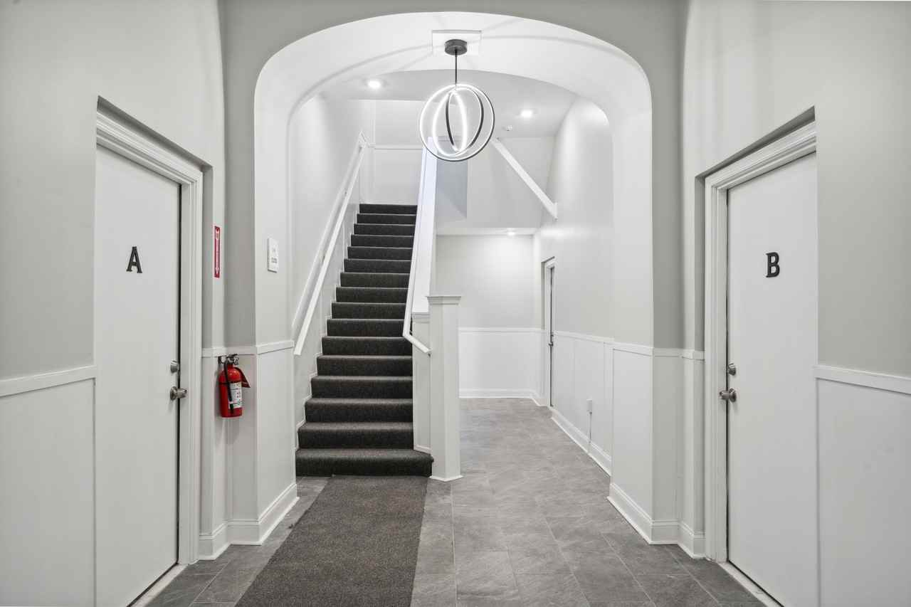 59 E. High St - Photo 2 of 45