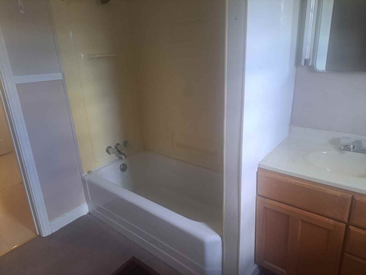 110 East 1st Avenue - Photo 5 of 16