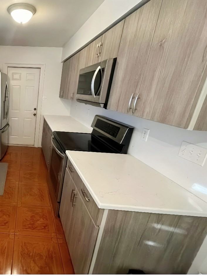 119 Canal St #NA - Photo 6 of 18