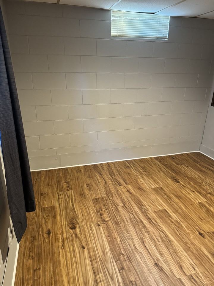 1565 Melrose Ave #NA - Photo 4 of 17