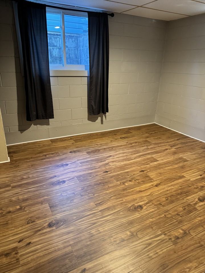 1565 Melrose Ave #NA - Photo 6 of 17