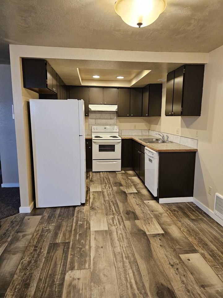 3869 S Gulley Ave #3869 - Photo 3 of 7