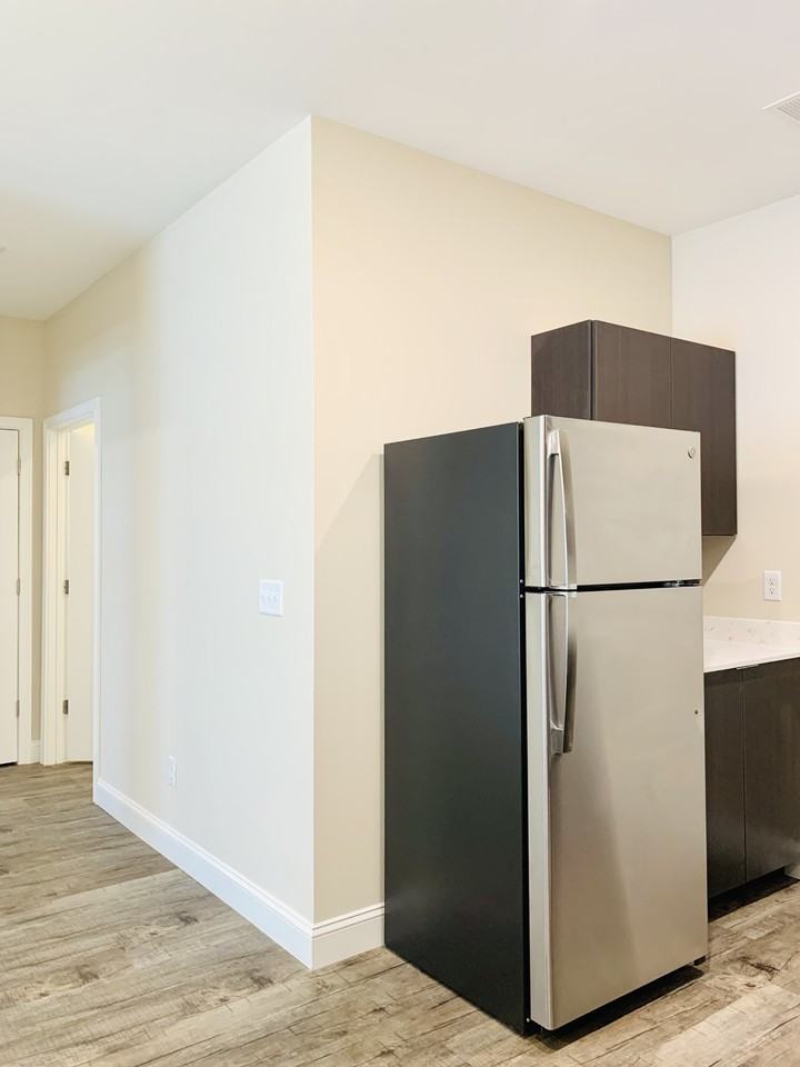 1235 Kenilwood Way #103 - Photo 5 of 12