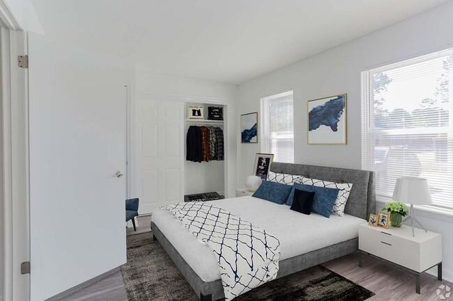 400 Hilltop Drive - Photo 7 of 17