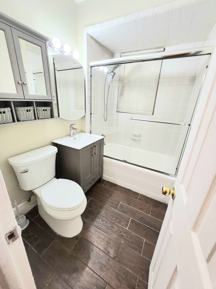 48 E Passaic Ave #2 - Photo 5 of 13