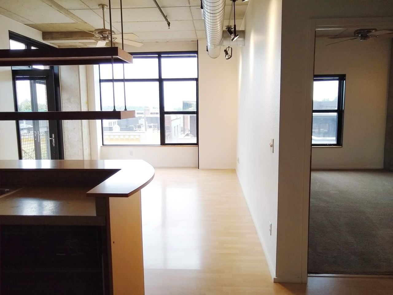 212 N Morton St - Photo 2 of 50