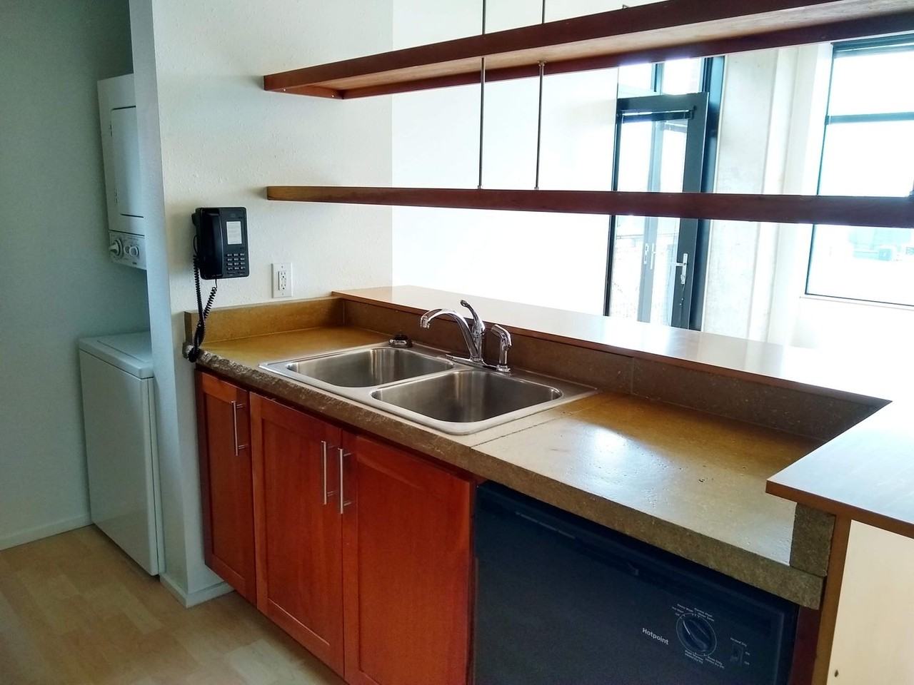 212 N Morton St - Photo 6 of 50