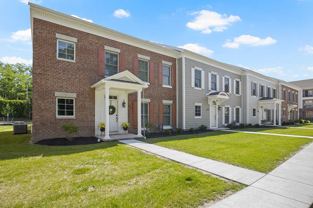 Kilbourn Place on East - Photo 6 of 50