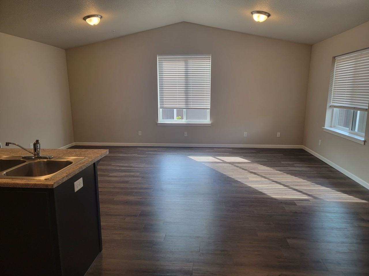 May's Landing Apartments - Photo 6 of 35