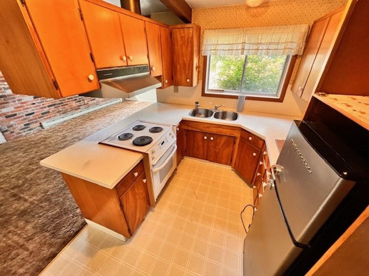 9996 - Procurement Properties - Photo 7 of 37