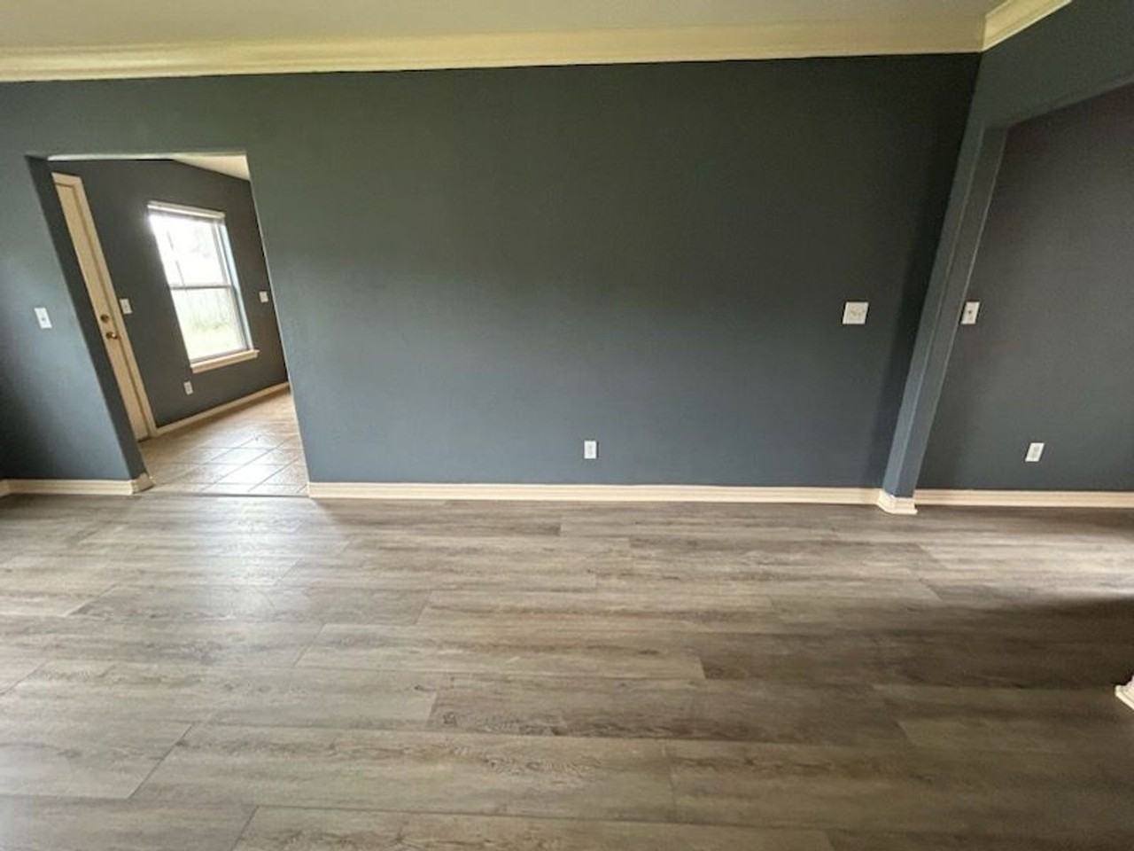 901 Sw Sandrock Rd - Photo 5 of 17