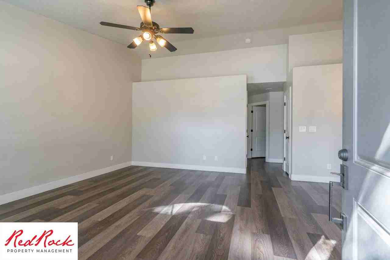 1115 N 1340 West Cir #1 - Photo 3 of 31