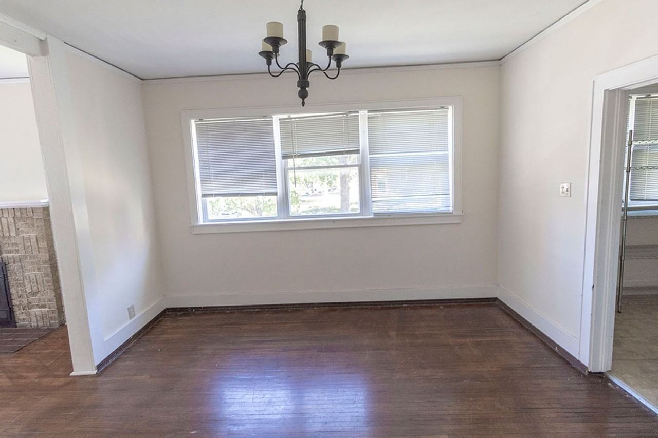 1110 E Broadway #C - Photo 6 of 30