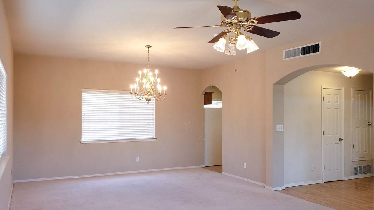 6120 La Posta Dr - Photo 2 of 25