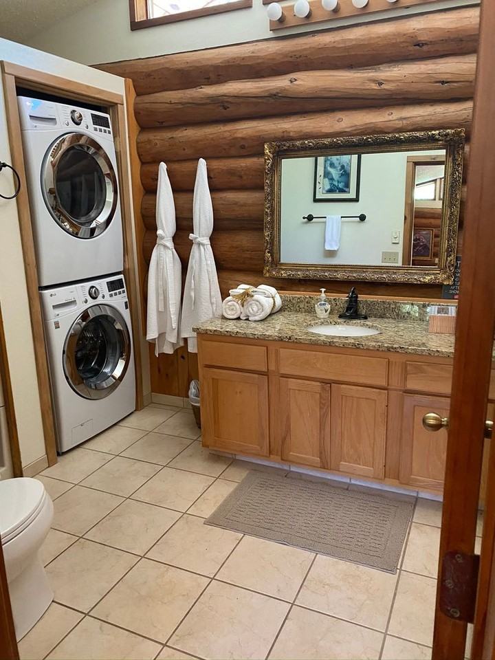 23037 Thunderhead Falls Rd #2 - Photo 7 of 9