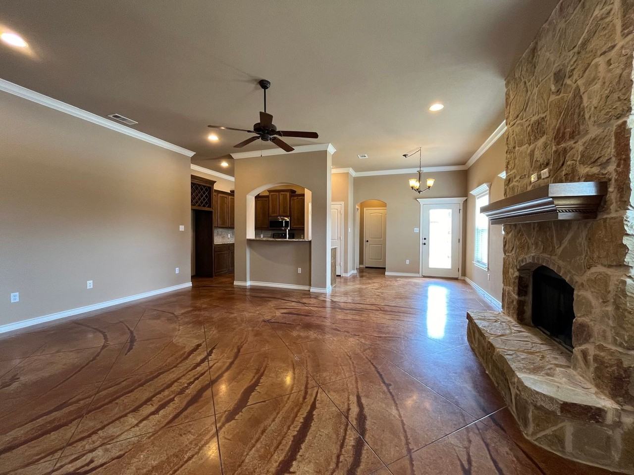 3044 Silver Saddle Dr - Photo 3 of 38