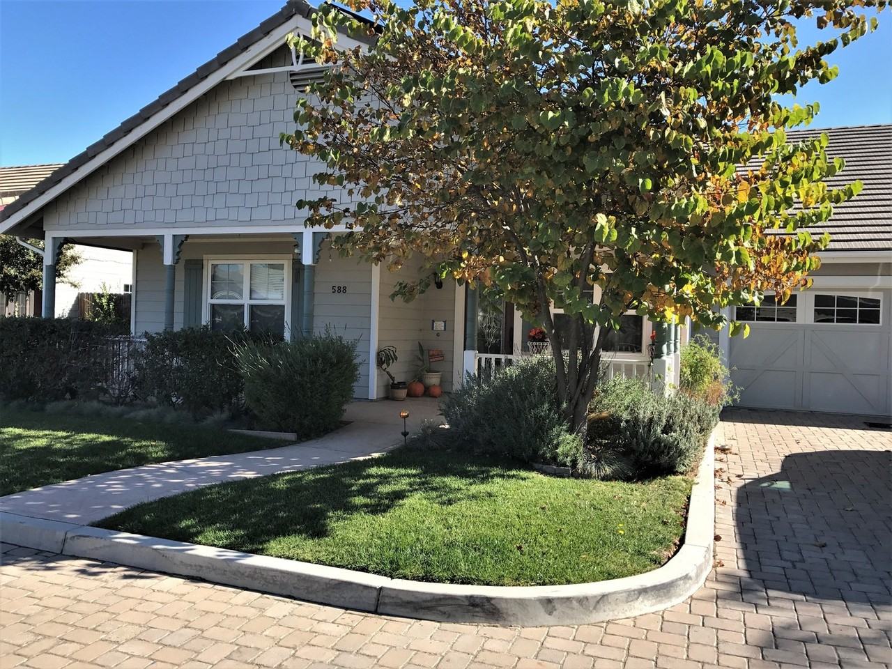 588 Foxen Ln - Photo 2 of 13