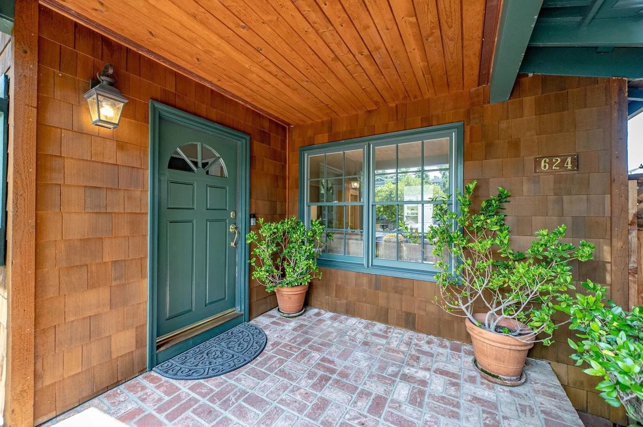 624 Harvard Ave - Photo 3 of 27