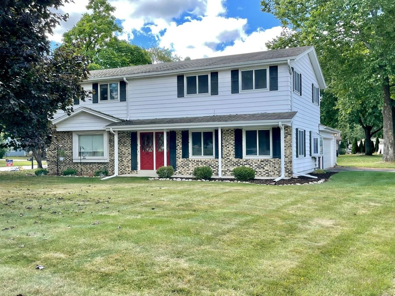 750 Kingston Ct - Photo 3 of 15